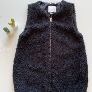 Wilfred Chaton Vest